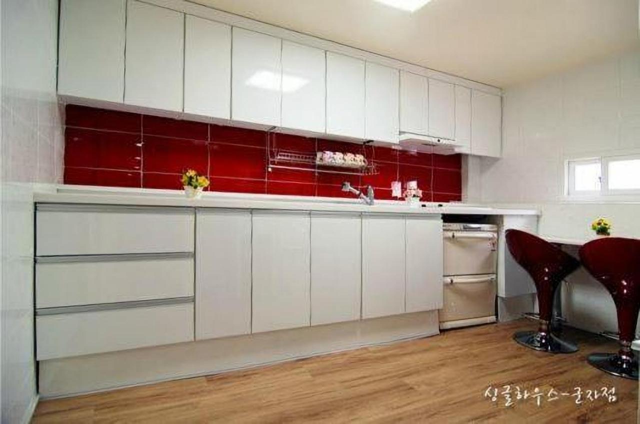 Single House Hotel Seoul Exterior photo
